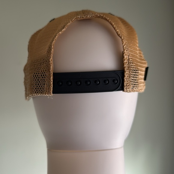 Camp Towanda Legacy Trucker Cap NWOT - Picture 4 of 4